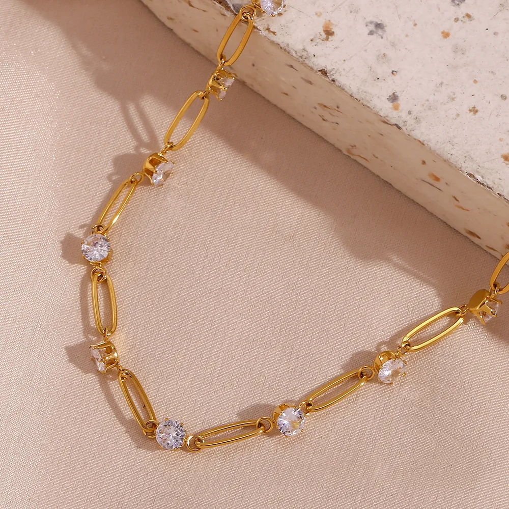 

Simple Splicing Zircon Crown Paper Clip Chain Necklace for Women Stainless Steel Fashion Tarnish Free Gold Color Simple Jewerly