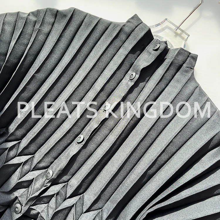 YUDX Light Luxury Collection Geplooid damesjack Gedrapeerd silhouet Casual mode Slanke trenchcoat met opstaande kraag