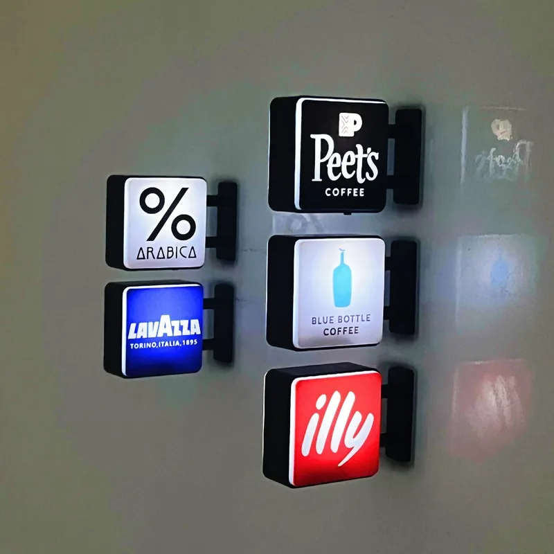 Imán de nevera con luz con logotipo de café del mundo clásico, Arábica italiana Lavazza, botella azul, café Peppa, figura de juguete con luz brillante