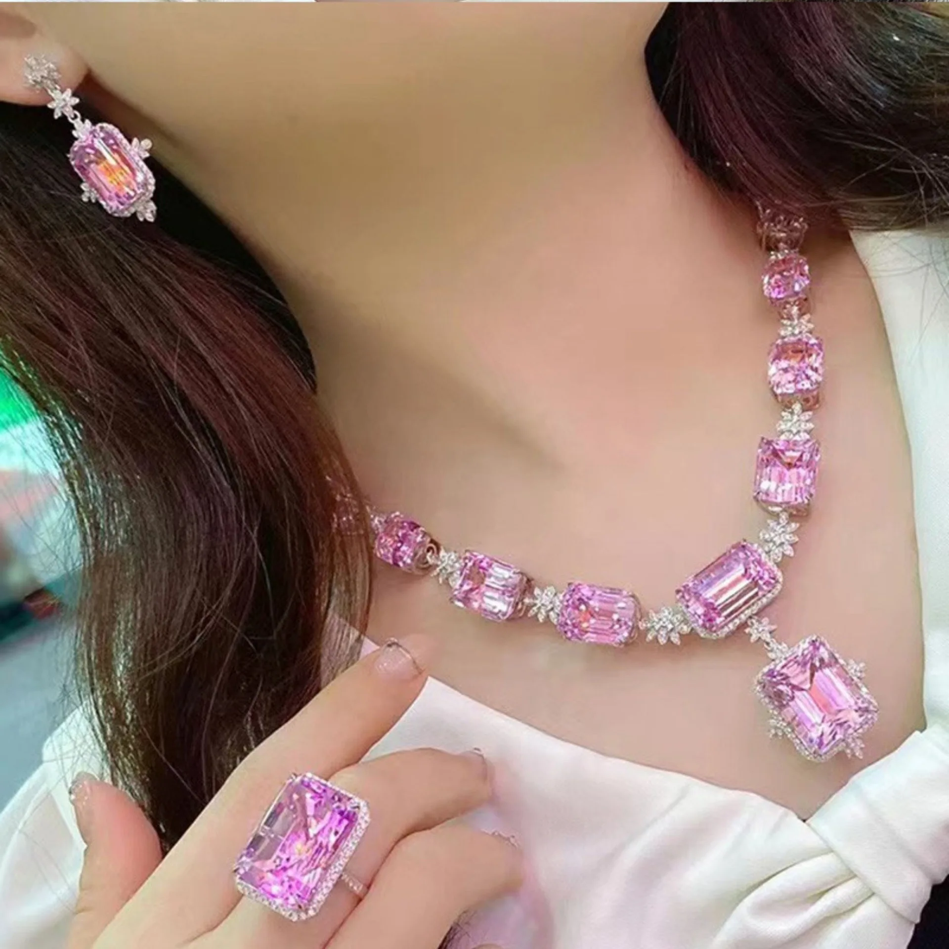 

Noble Sparkling Temperament Zircon Pink Geometry Crystals Necklace Ring Earrings 925 Sterling Silver Jewelry Set Wedding Gifts