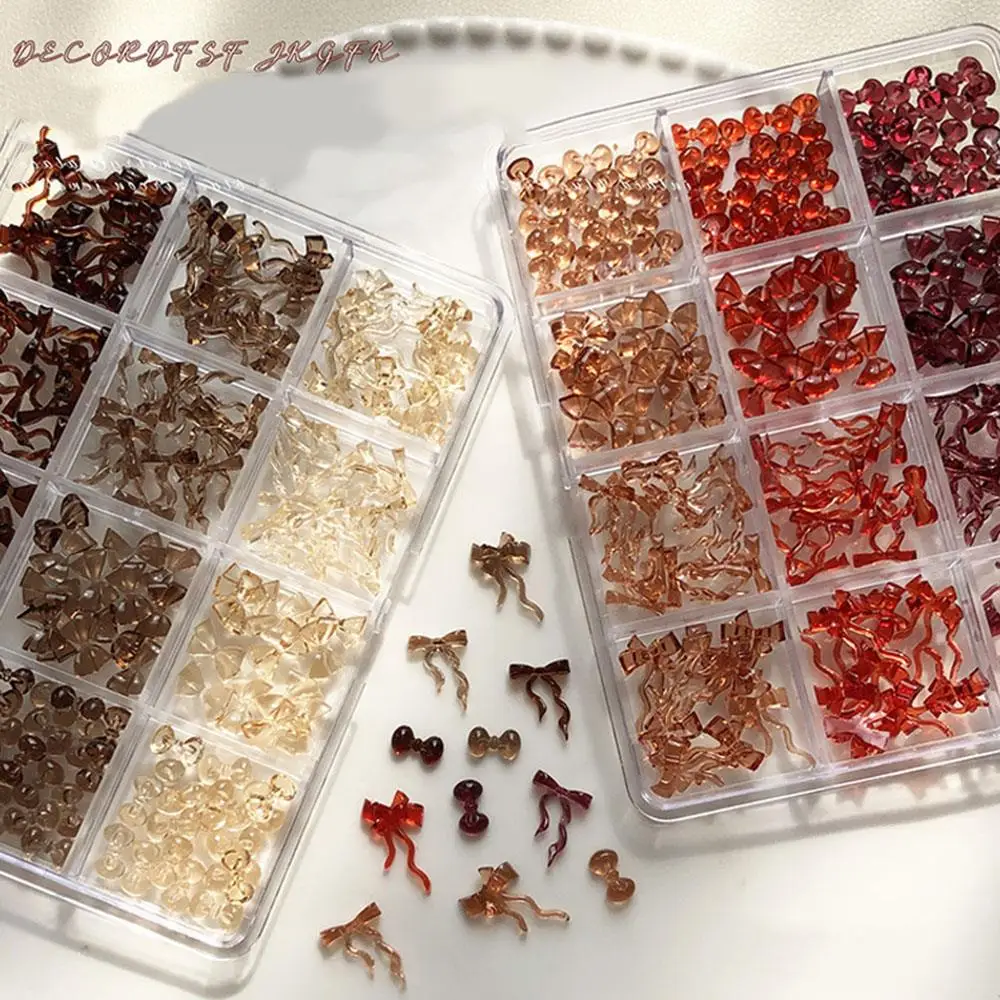 Mini Bowknot Set Confezione mista Scatola Papillon Nastro Cuore Farfalla Strass Accessori per nail art Decorazione Decorazioni natalizie fai da te