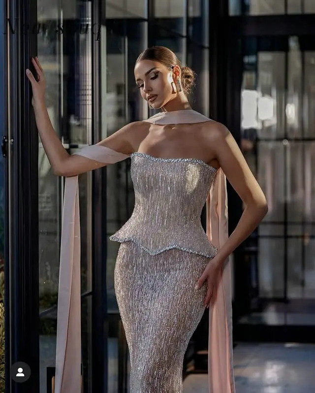 Modest Pink Glitter Two-Piece Set Evening Dresses Customized Crystals Strapless Solid Color Floor Length Long Wedding Party Gown