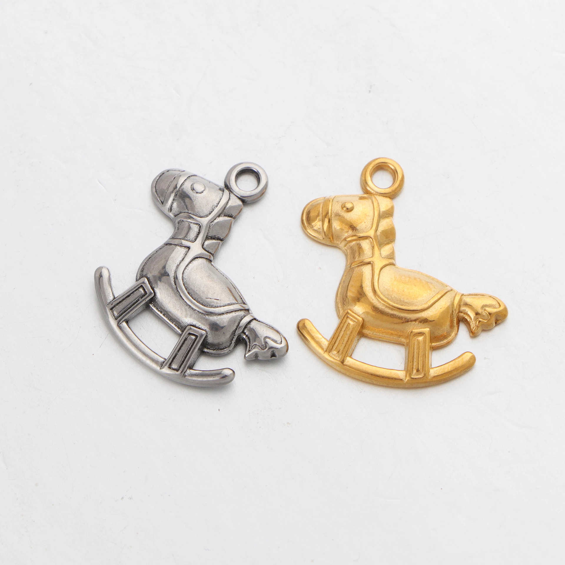 

10pcs/lot Stainless Steel Rocking Horse Charms Toy Horse Pendant for DIY Necklace Earring Bracelet Jewelry Making Accessories