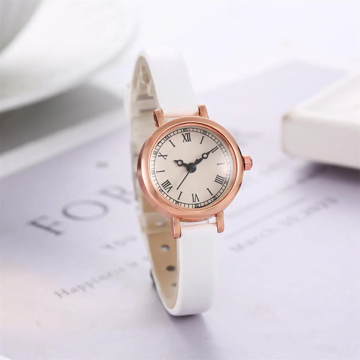 2024 new watches live new tide brand retro women's watches compact Roman face female student watches