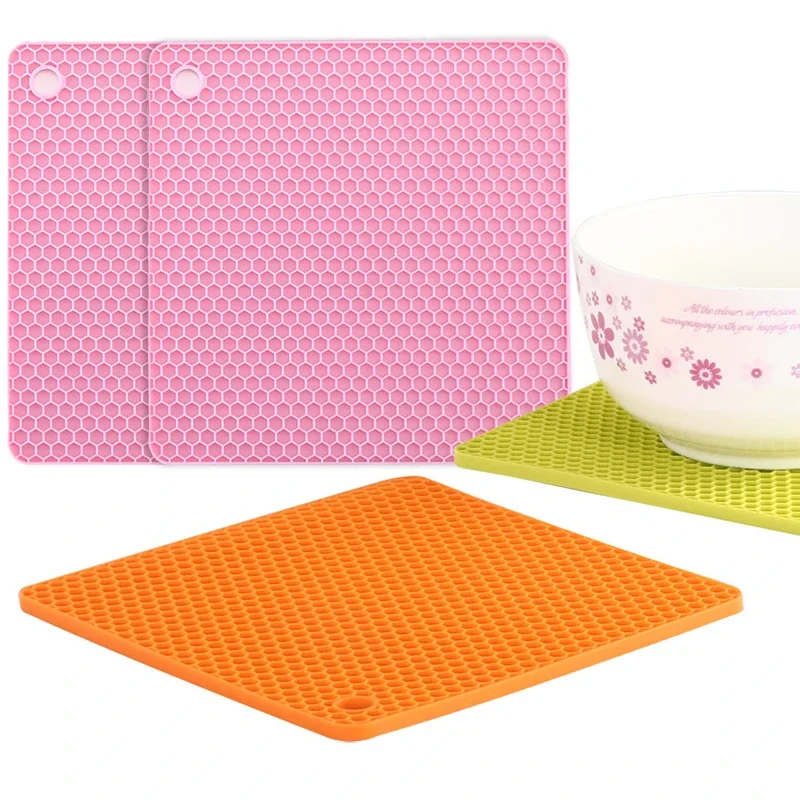 18x18cm Square Honeycomb Pad Silicone Placemat Insulation Anti-scalding Casserole High Temperature Thickened Microwave Oven Mat