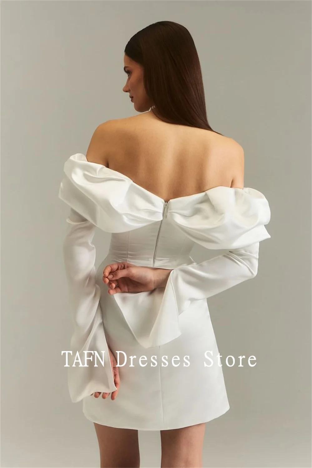 Tafn kurze Brautkleider von der Schulter lange Ärmel Satin Brautkleid einfache elegante Mini-Hochzeits feier Kleid