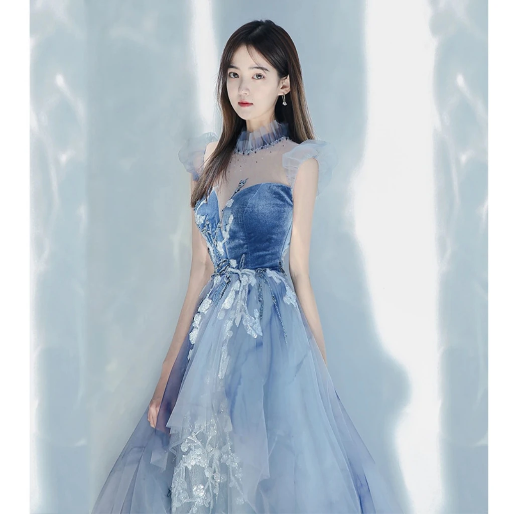 Princess Elegant Blue Celebrity Dress High Neck Pleated A-Line Slim Embroidery Floor Length Formal Occasion Evening Party Gowns