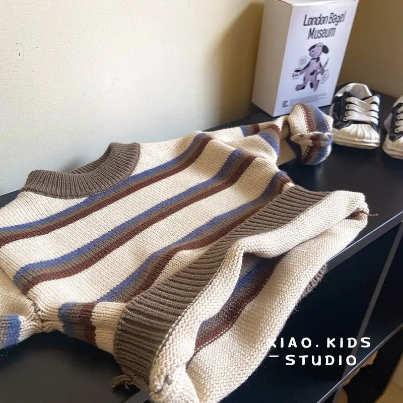 2025 الخريف الشتاء جديد الفتيان سترة غير رسمية الكورية موضة طويلة الأكمام س الرقبة مخطط رشاقته تريكو الاطفال الملابس الدافئة