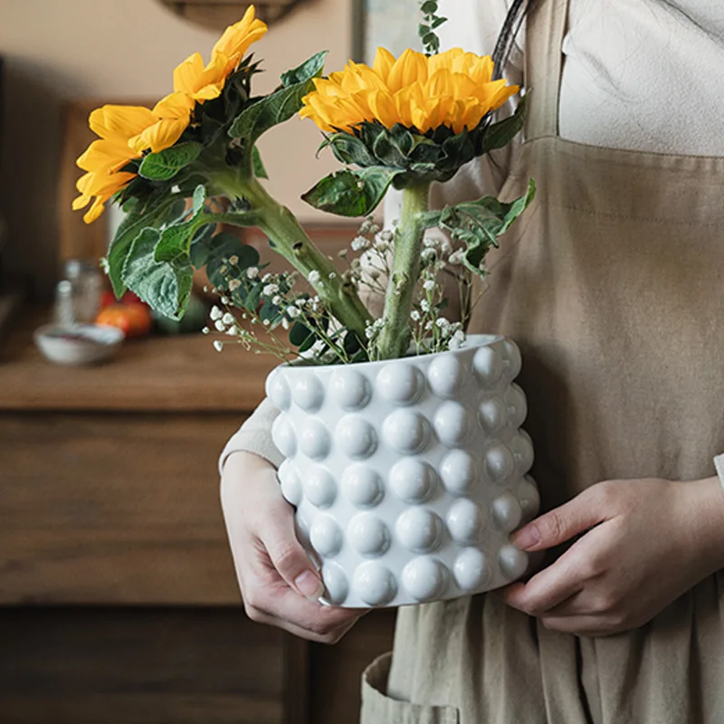 

Nordic Cream Style Home Vase Flower Arrangement Large Capacity Storage Living Room Desktop Ceramic Ornament