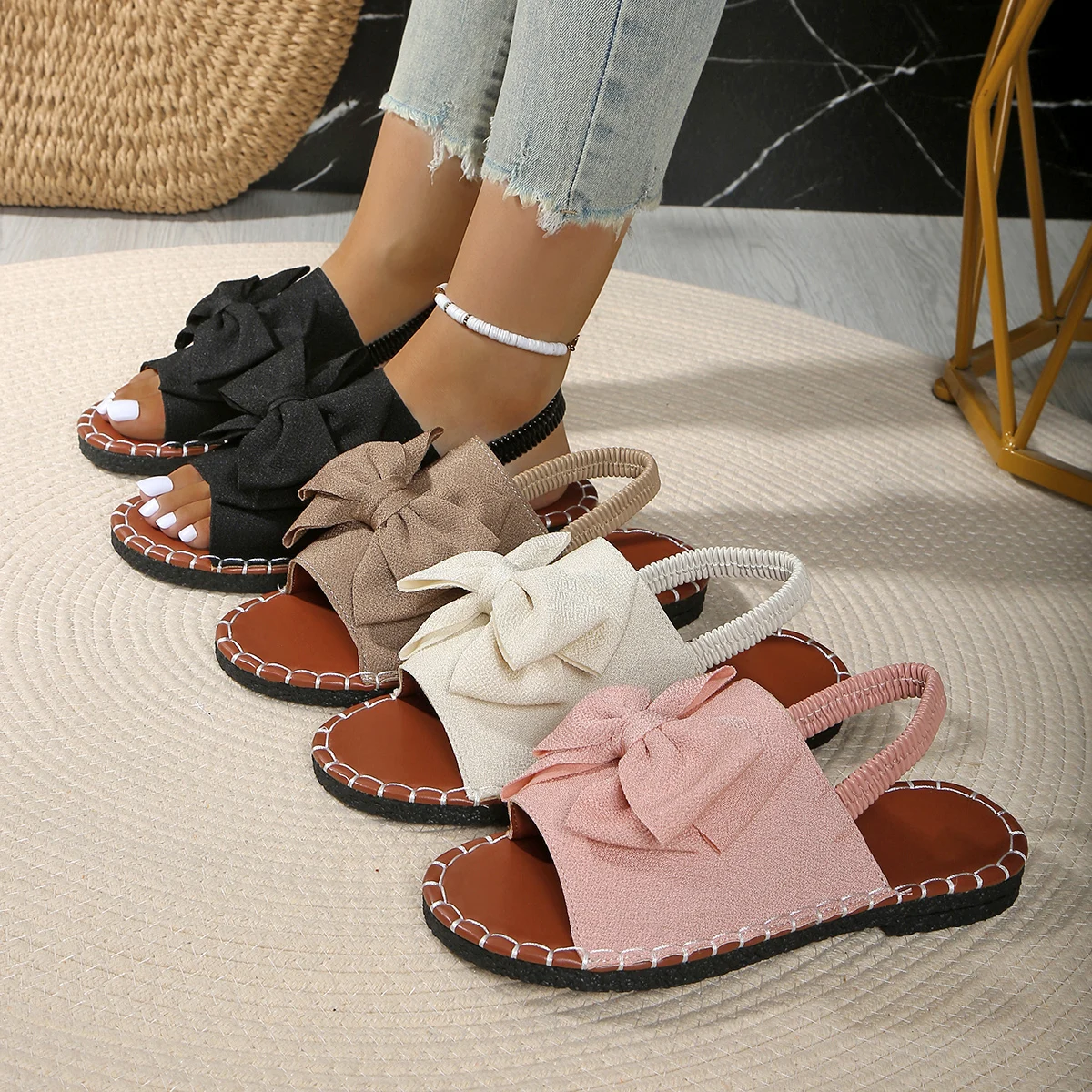 

Women Sandals Casual Beach Luxury Sandals Lightweight Summer Fashion Outdoor Flat Shoes Women Open Toe Anti-slip Designer Shoes