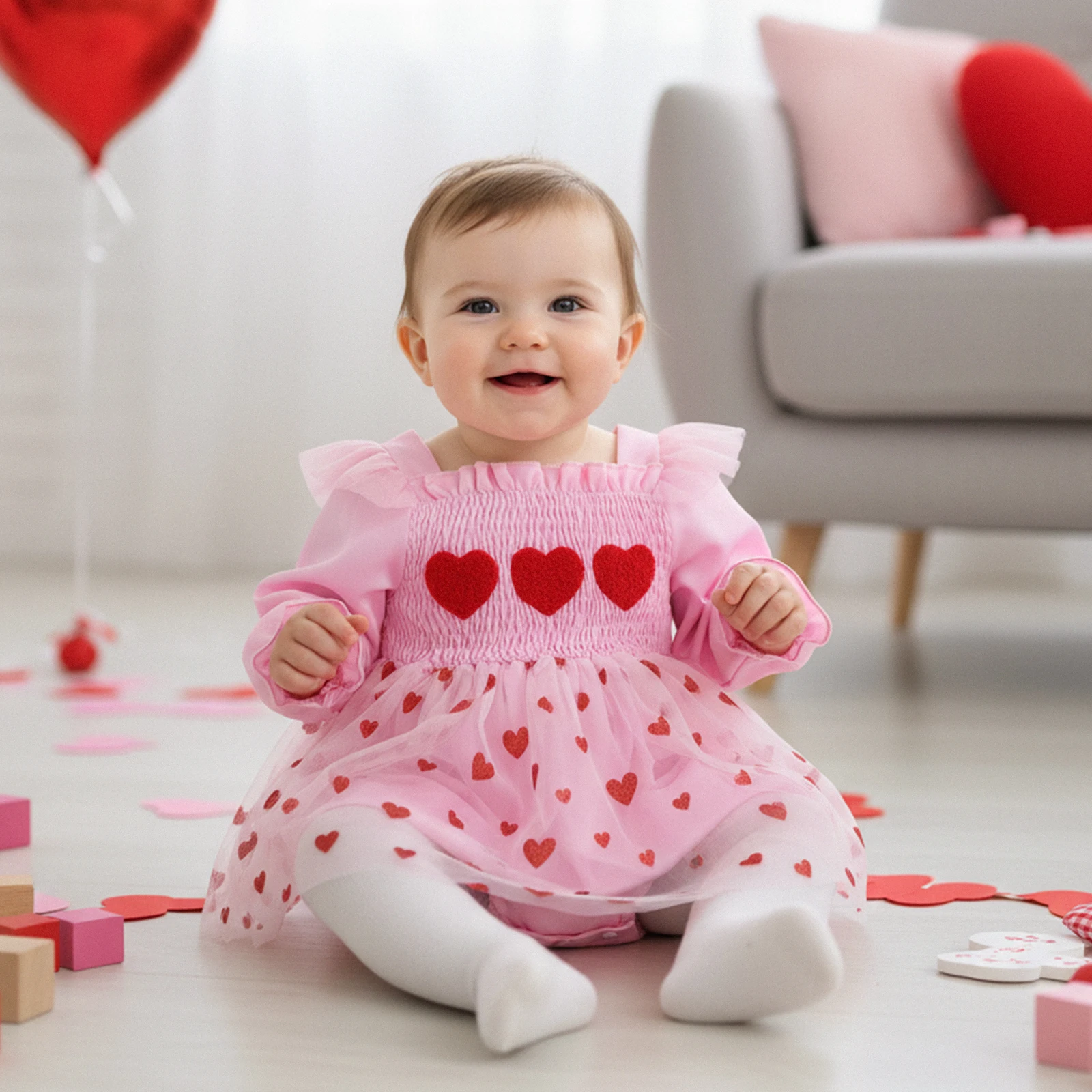 

Весенний комбинезон для новорожденных девочек, тюлевое лоскутное боди с рюшами и длинными рукавами и вышивкой в виде нечеткого сердца на День святого Валентина