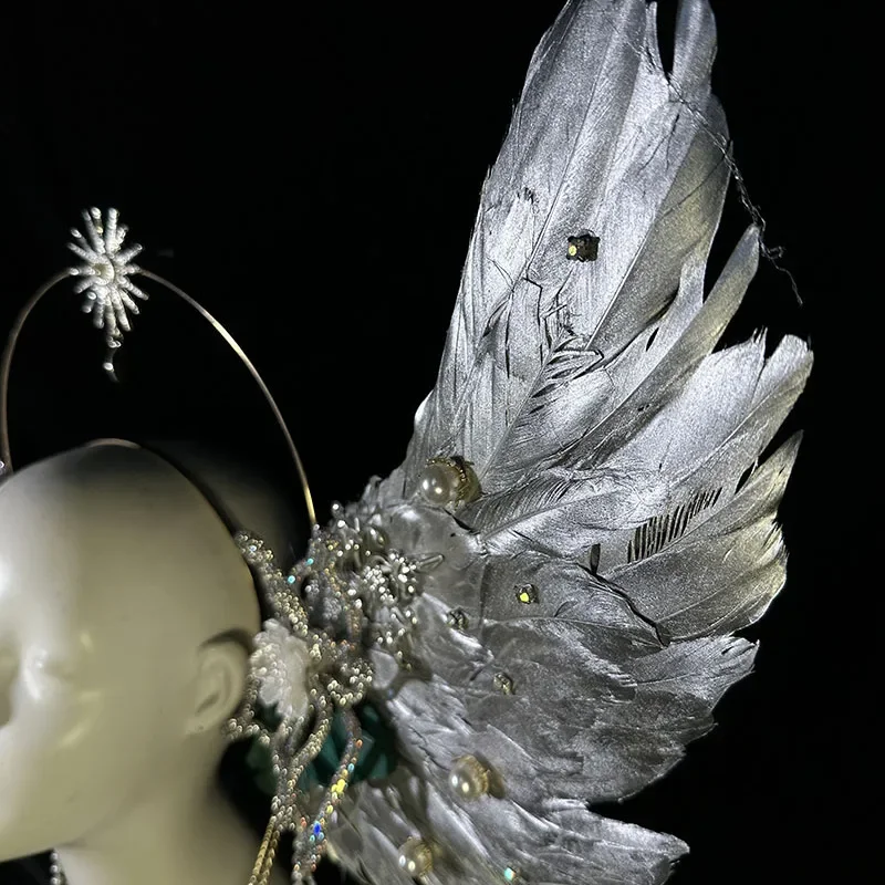 Angel Dazzling Silver Feather Wings Exaggerated Headdress Hair Accessories Catwalk Makeup Styling Virgin Aura Ring Pearl Perform