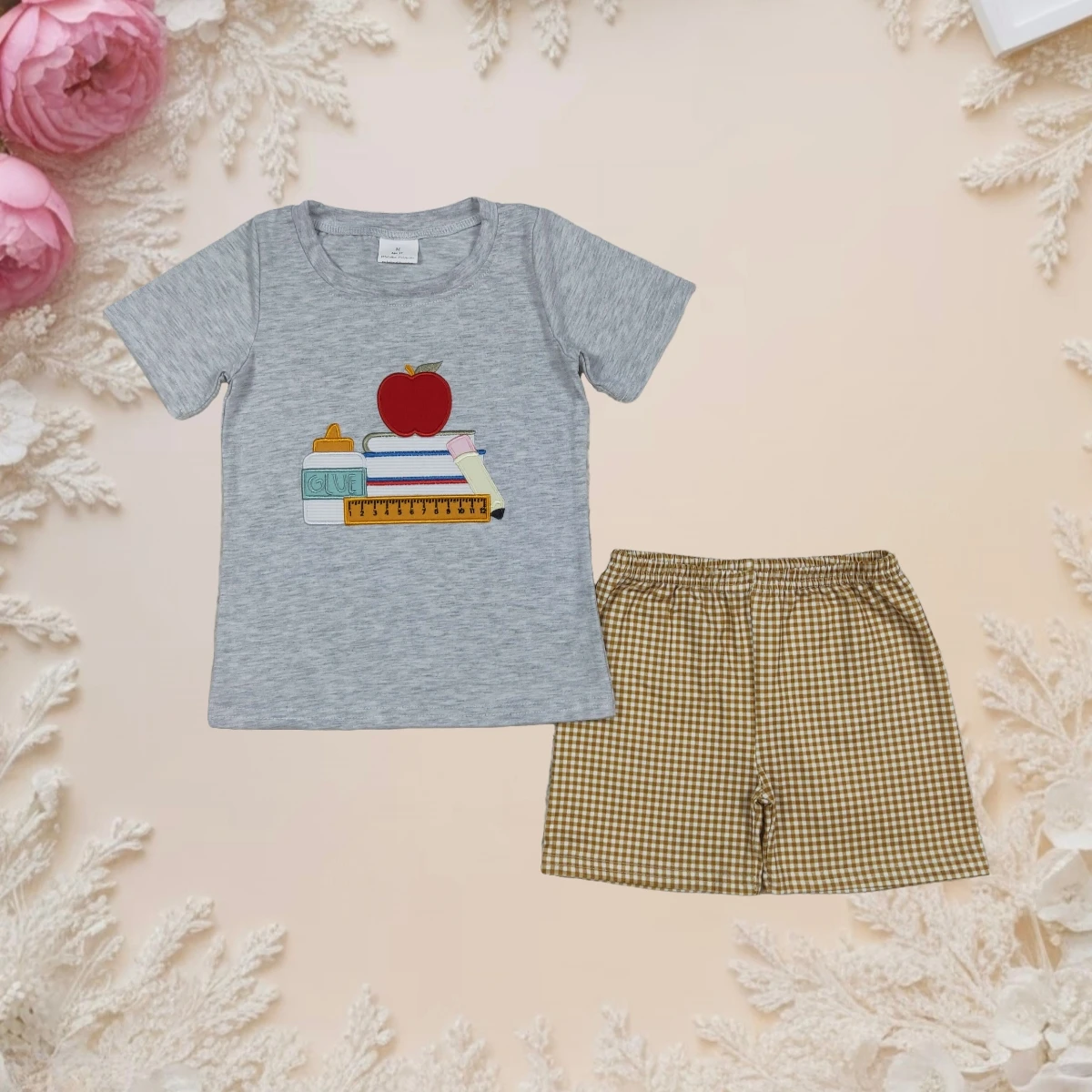 

Baby Boy Sets Short Sleeves Embroidery Apple Books Grey Shirt Plaid Shorts Toddler Kids Children Back to School Outfit Wholesale