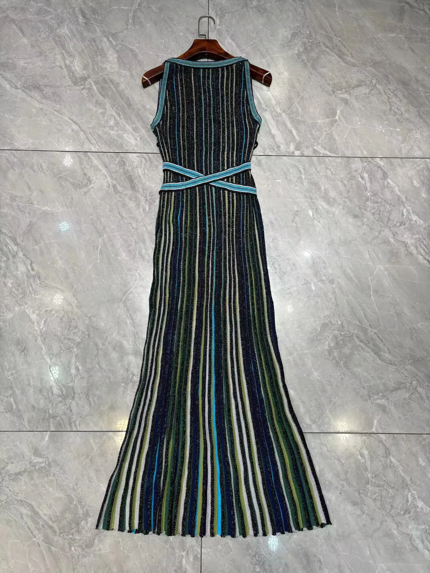 Sequins Striped Long Dress for Women Lace-up High Waist Round Neck Sleeveless Fashion Knitted Robe