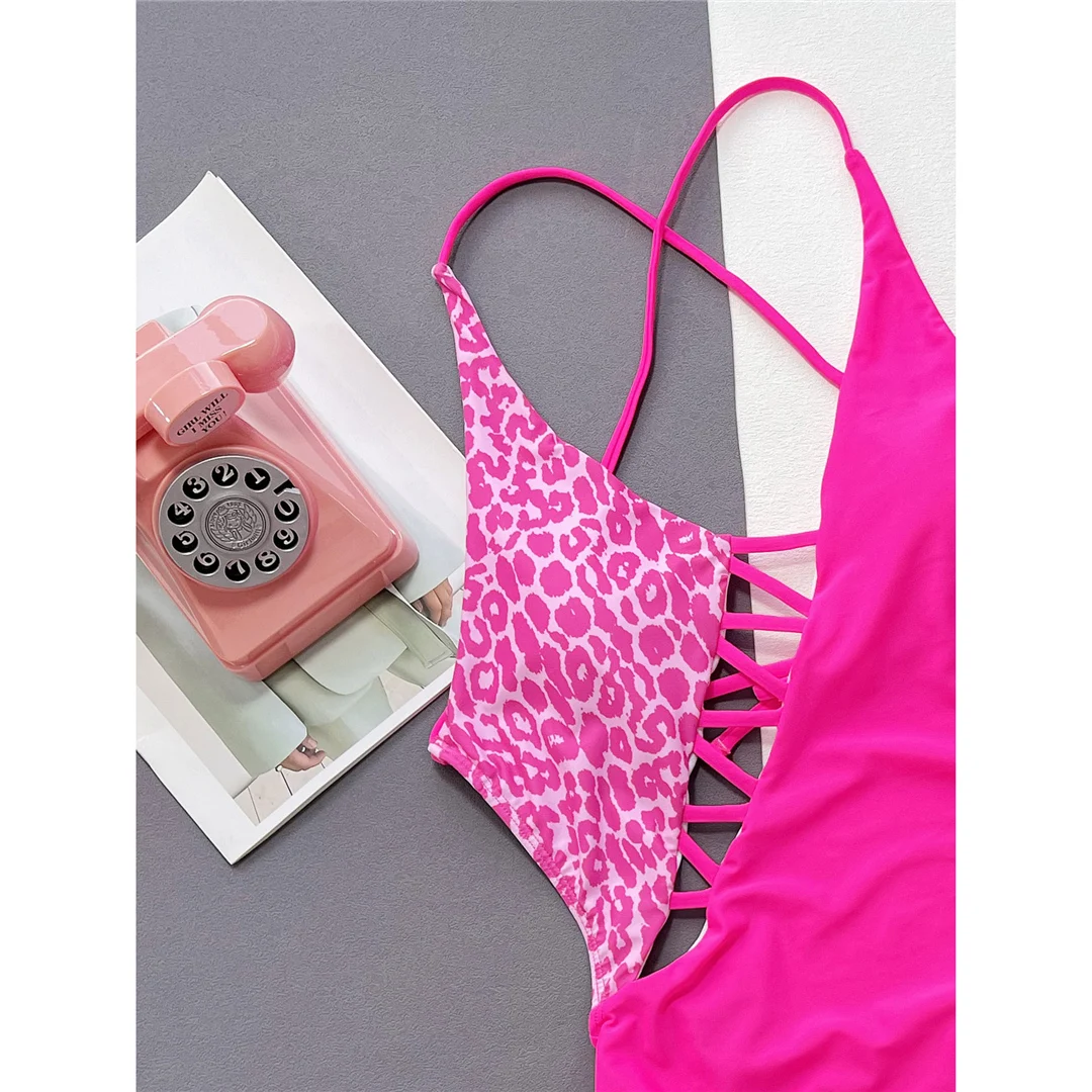 Leopardmuster, Patchwork-Design, rückenfreier Badeanzug, Damen-Badebekleidung, Damen-Monokini, hoch geschnittener Badeanzug, Badeanzug, Modell V4556. – Detail 12