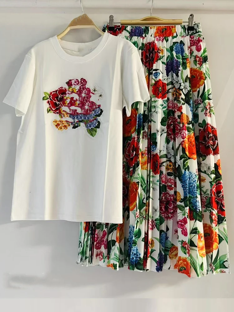 

Fashion printed T-shirt with round neck and short sleeves+elastic waist and A-shaped skirt in summer, new two-piece women's suit