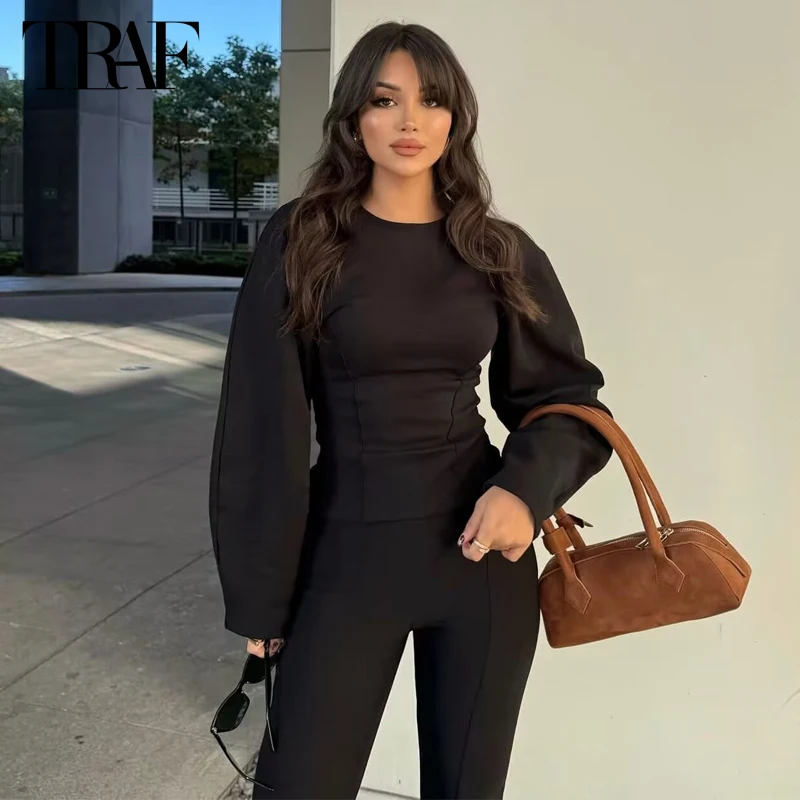 

TRAF Black Fitted Blouses for Women Fashion Ruched Sweatshirt Soft Casual Shirts and Blouses Woman 2025 Topstitch Women's Blouse