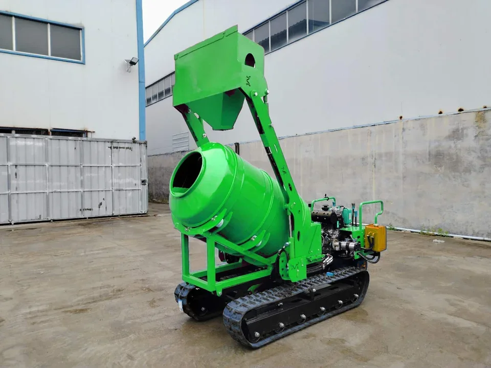 Mini Crawler Concrete Mixer Truck EU5 EPA4 1000L Diesel Engine Motor Gearbox High Efficiency Construction Equipment view 2