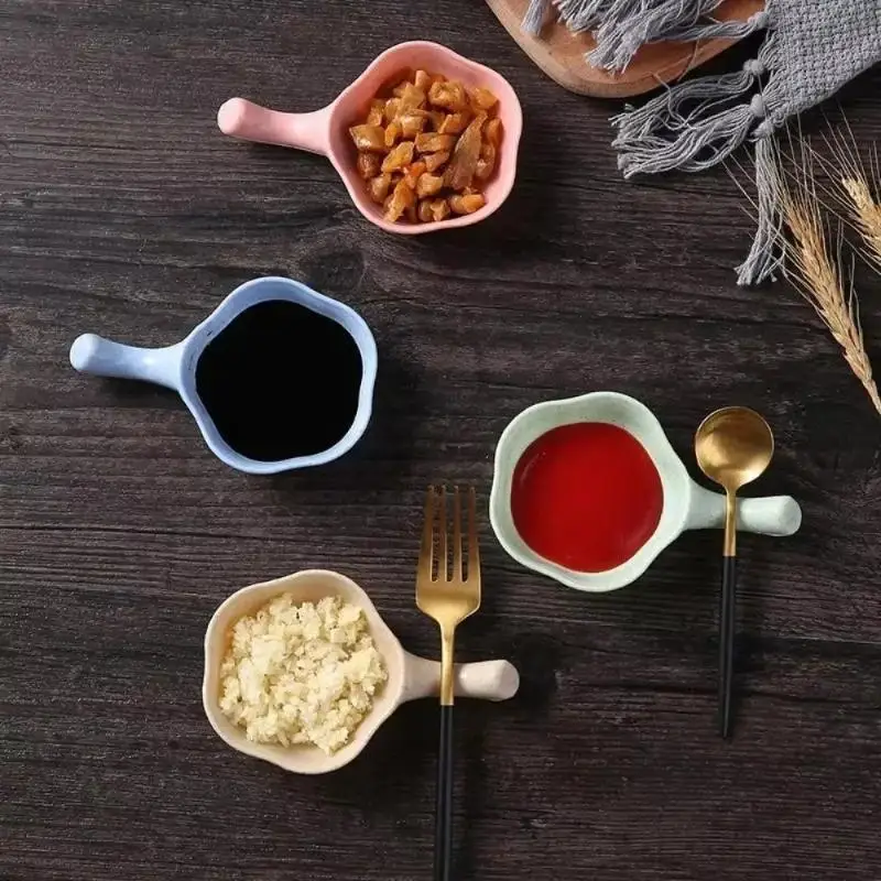 (Random Color Delivery) 1pc Wheat Straw Sauce Dishes Chopstick Rest Sushi Soy Dipping Bowl Appetizer