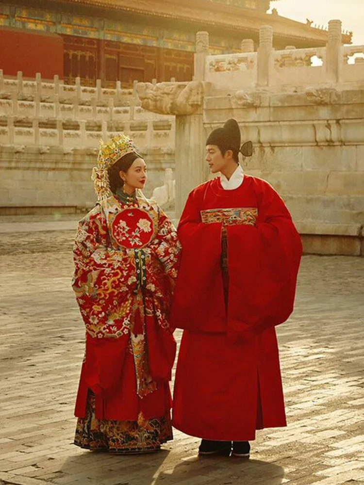 Hanfu ชุดแต่งงานแบบใหม่2024สำหรับผู้ชายและผู้หญิงชุดแต่งงานแบบจีนอุตสาหกรรมหนัก