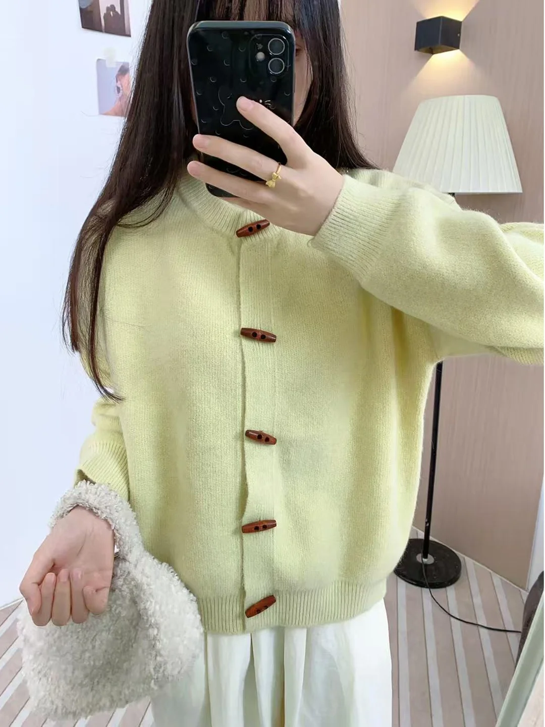 

Ele Women's Open Cardigan Sweater with Horn Buttons Loose Knitted Outerwear for Autumn And Winter Trendy Versatile Sle