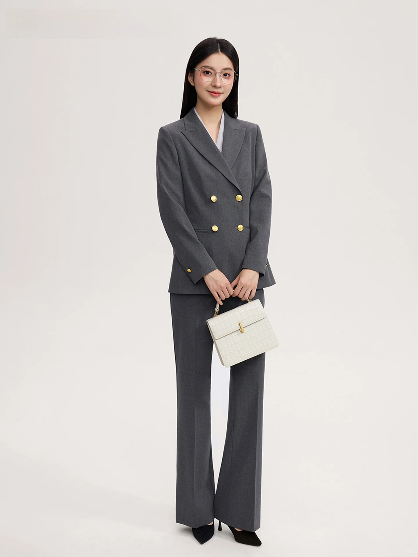 

Good Young2025 Gold Four-Button Slim-fit Suit Jaet for Women Busin Commute Interview Profional Wear Chiffon Fabric