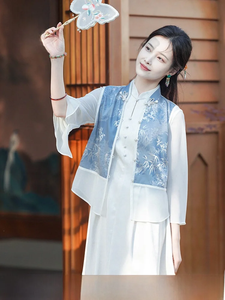 

Новая китайская женская куртка-жакет из двухслойной ткани с вышивкой в стиле пэчворк, двухцветная, Shanghai Hongyan Bamboo Dust 2025 Initial