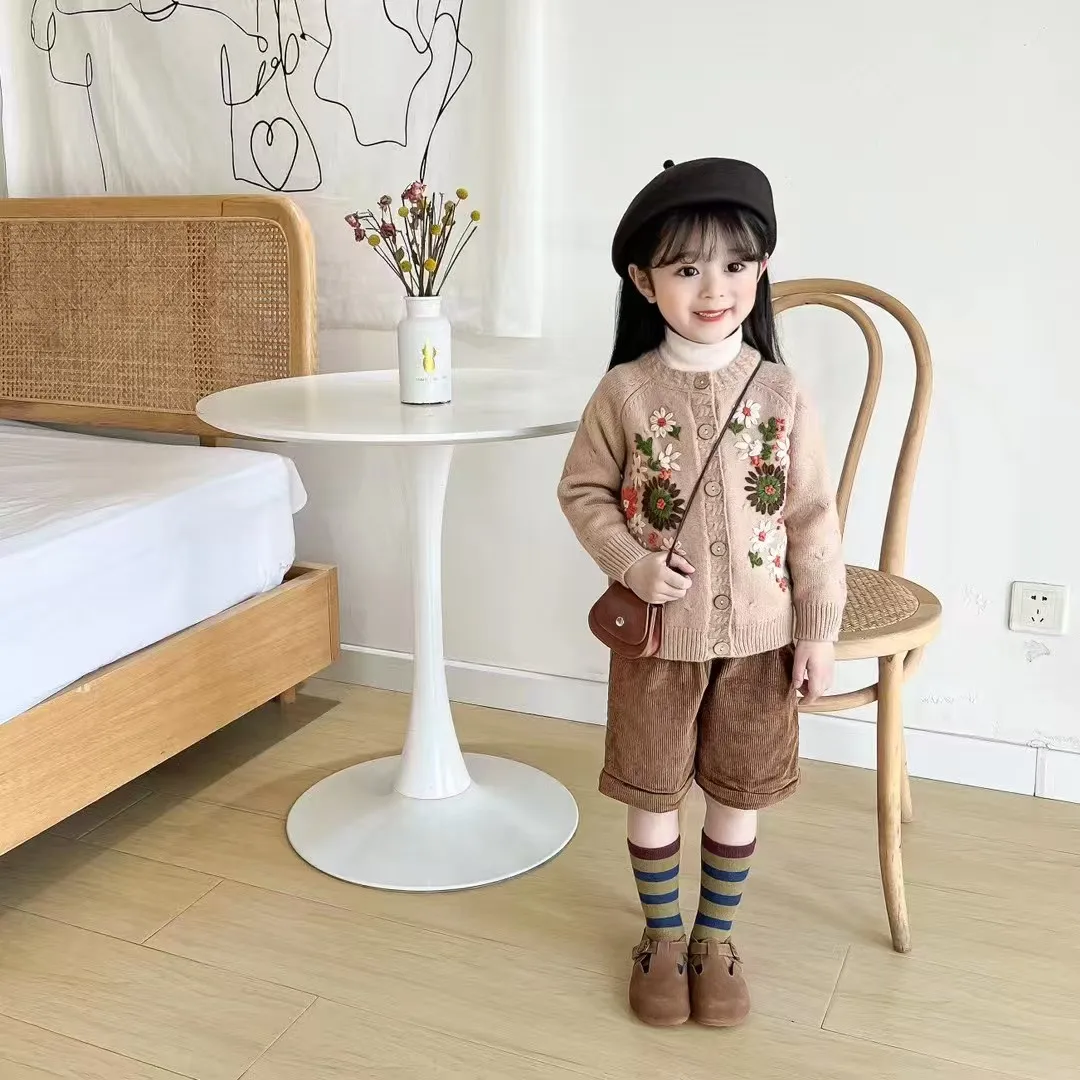 2026 New Nordic Style Girls Toddler Heavy Manual Floral Embroidery Knit Cardigan Autumn Winter Sweater Coat