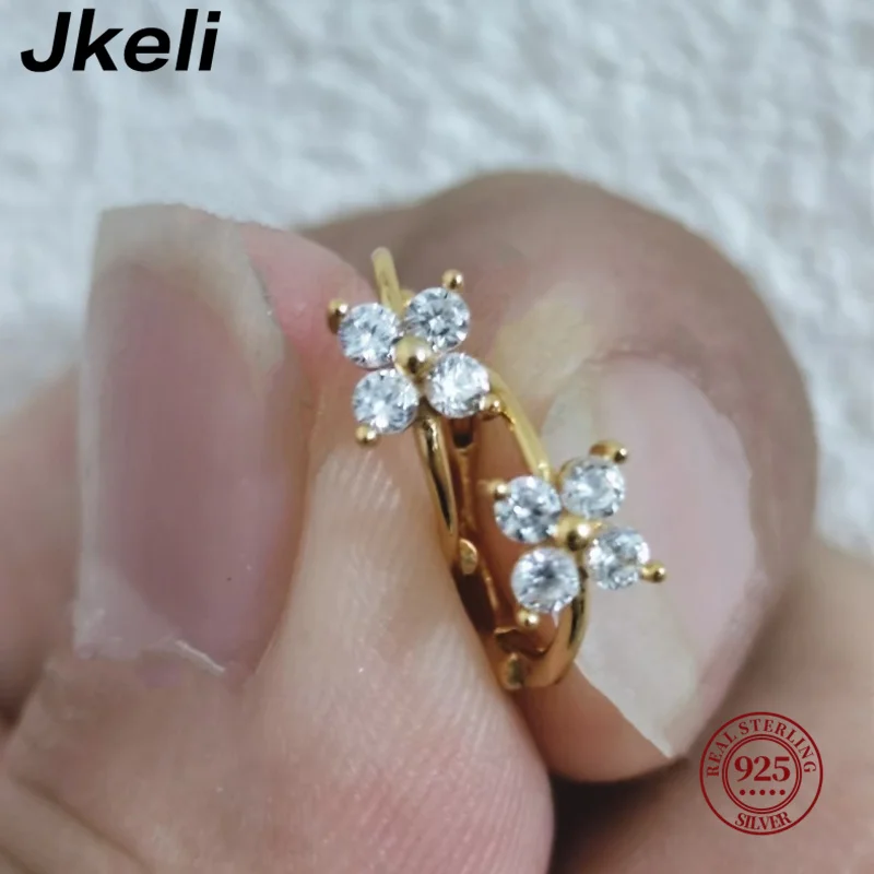 Jkeli S925 Sterling Silver Plated 18K Gold Four-Leaf Clover Zircon Earrings Small And Exquisite Temperament Earrings