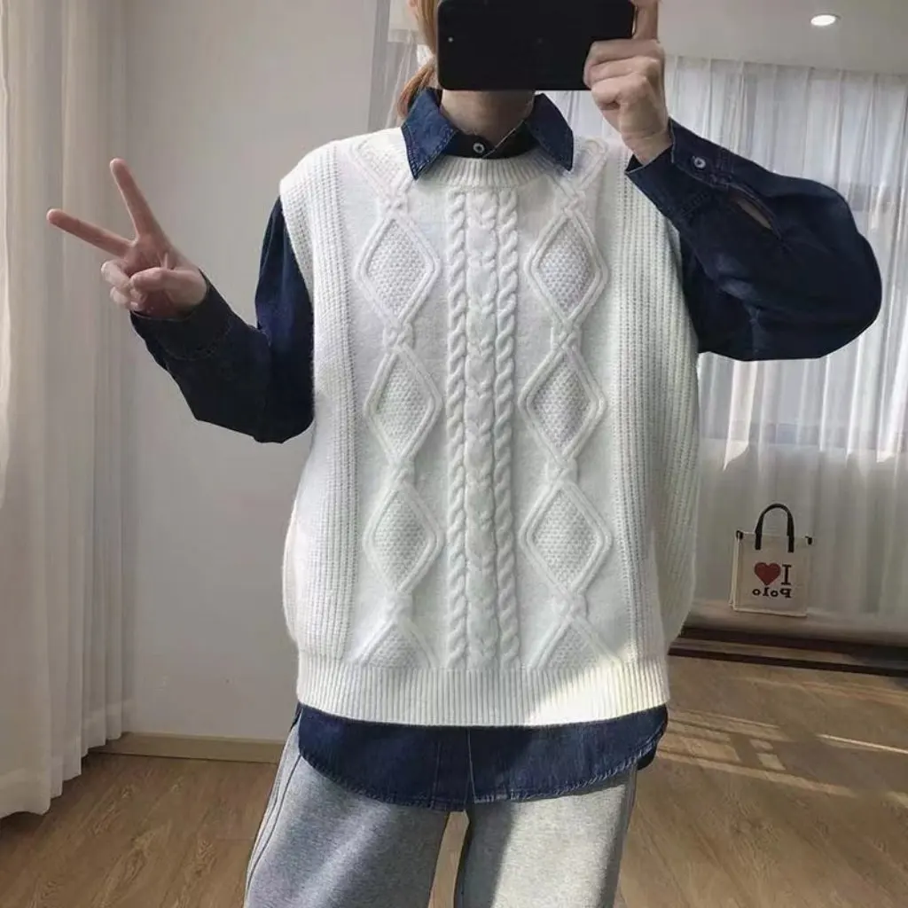 

Women's Korean-style Sleeveless Knit Vest round Neck Diamond Twist Design Fashionable Stackable Spring Autumn New