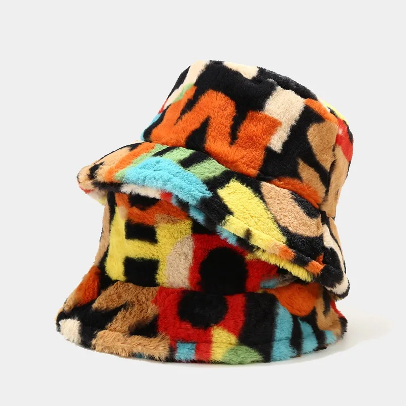 2024 Women's Winter Bucket Hats Printed Thick Warm Winter Cap Female Lady Casual Buckets Hat New Designer