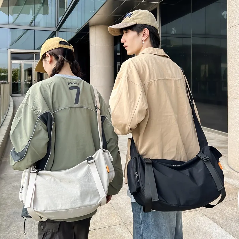 커플 스타일 나일론 원단 툴링 윈드 크로스 바디 백, 레저 스포츠 대용량, 다목적 실용적인 싱글 숄더백