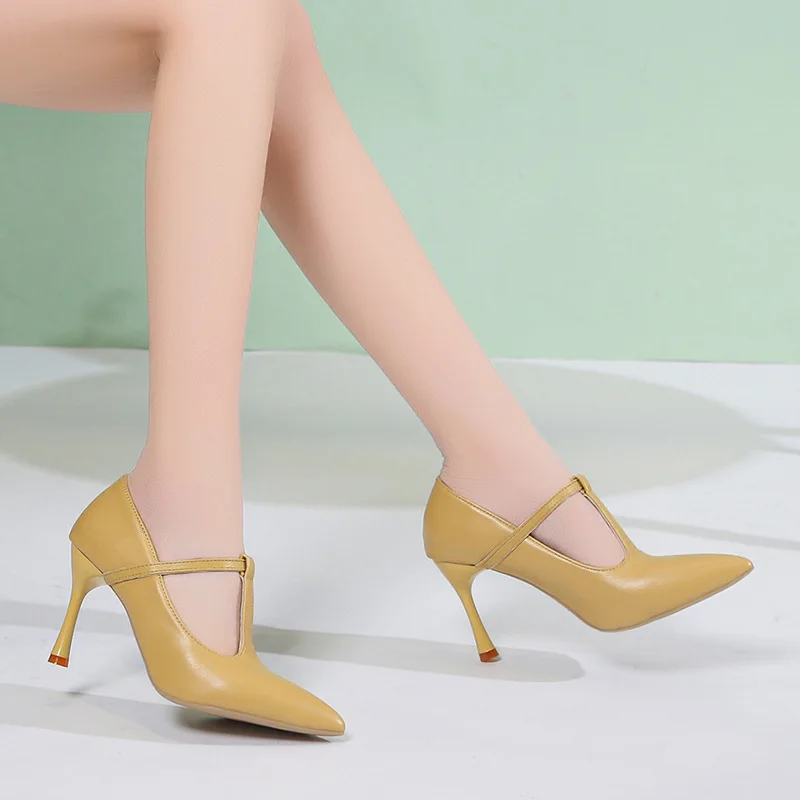 Spring and Autumn New Fashionable Style Pointed Head One Line Buckle Mary Jane Shoes French Slim Heels High Heels