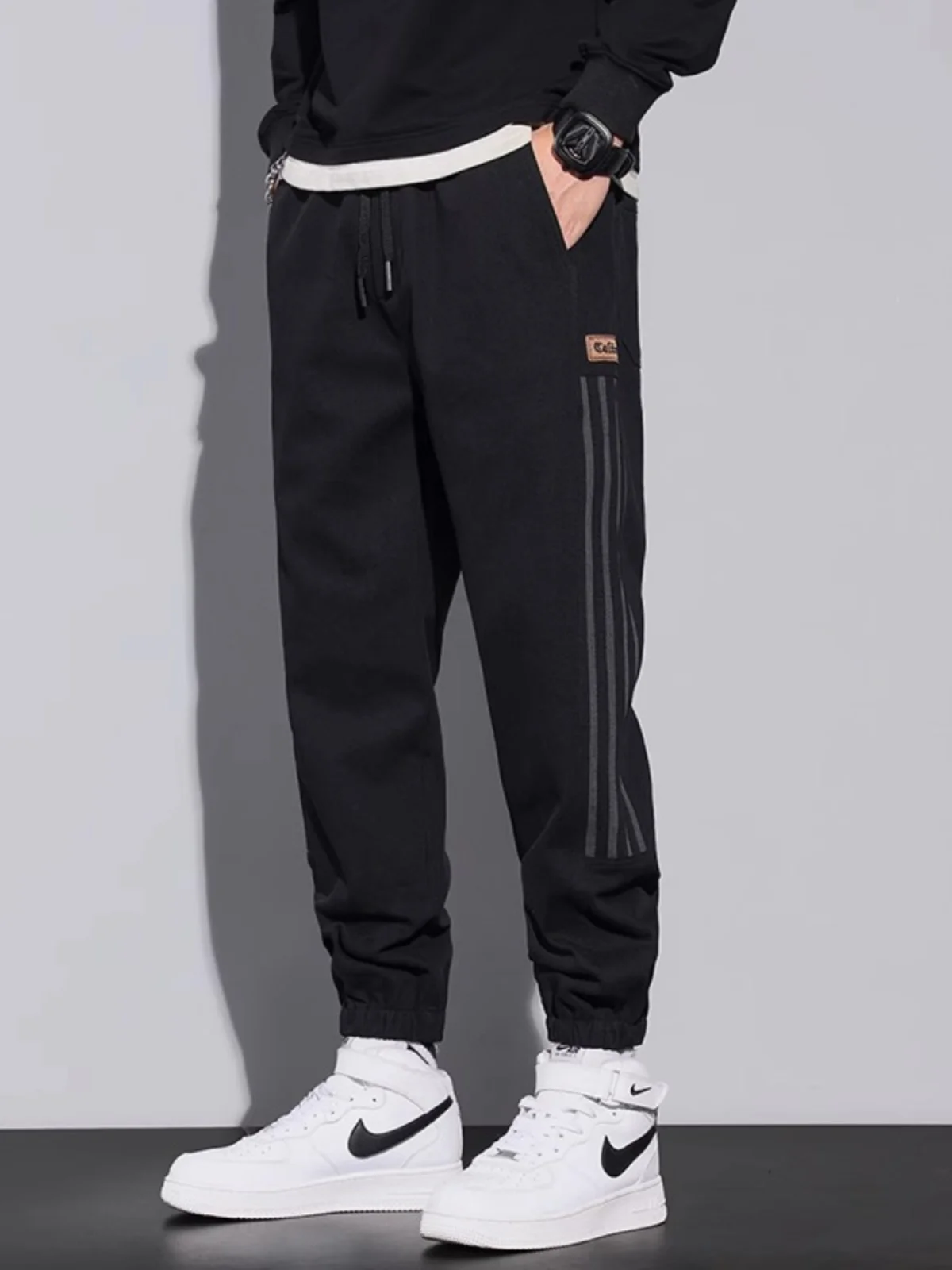 

Модные мужские полосатые спортивные повседневные брюки с флисовой подкладкой, прямые, свободные, широкие, осенне-зимние, новинка 2023 года, модный бренд, спортивные штаны