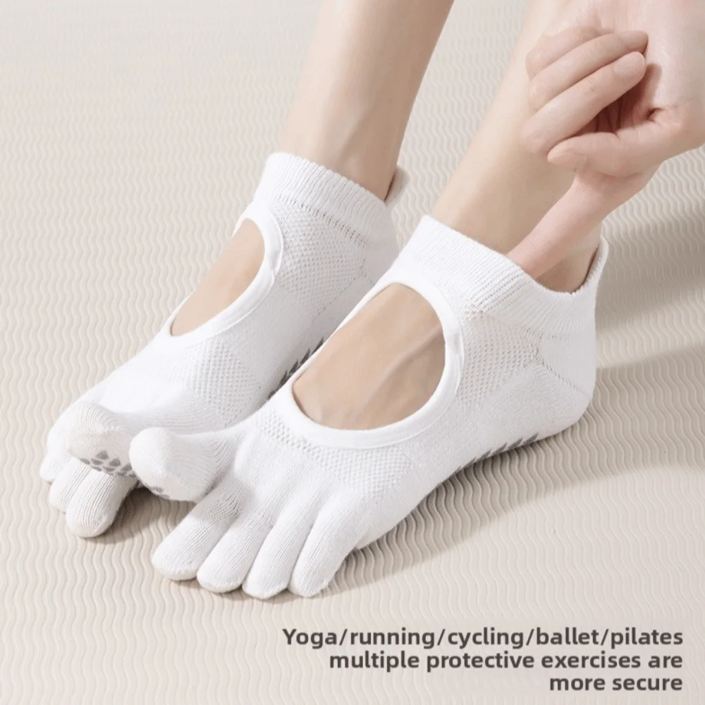 

New Mesh Pilates Yoga Socks Breathable Solid Color Ballet Boat Socks Soft Non-Slip Five Finger Socks for Dance Practice