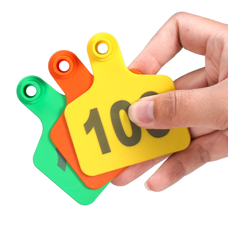 100 Pcs Animal identification ear tag No word calf ear tag Apply to pig Cattle sheep Farm animal feeding tools 75mm x 60mm