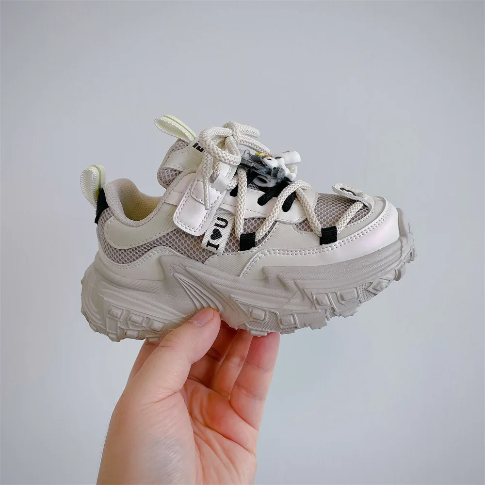 

2024 autumn new children's shoes boys lightweight and comfortable sports running shoes Korean style fashionable girls dad shoes