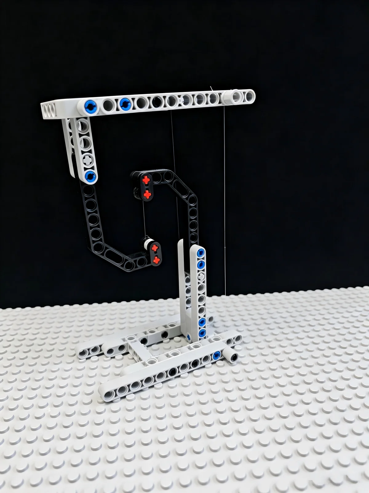 MOC Spannungsskulptur Bausteine Anti-Schwerkraft Unsichtbare Aufhängungskette Physik-Balance-Modell Ausstellungsständer Schreibtisch-Deko – Detail 7