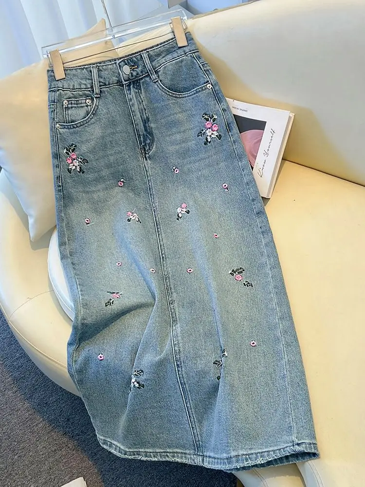 

Джинсовая юбка А-силуэта средней длины с высокой талией, женская, весна-лето, новая, с вышивкой, из смесового хлопка и полиэстера