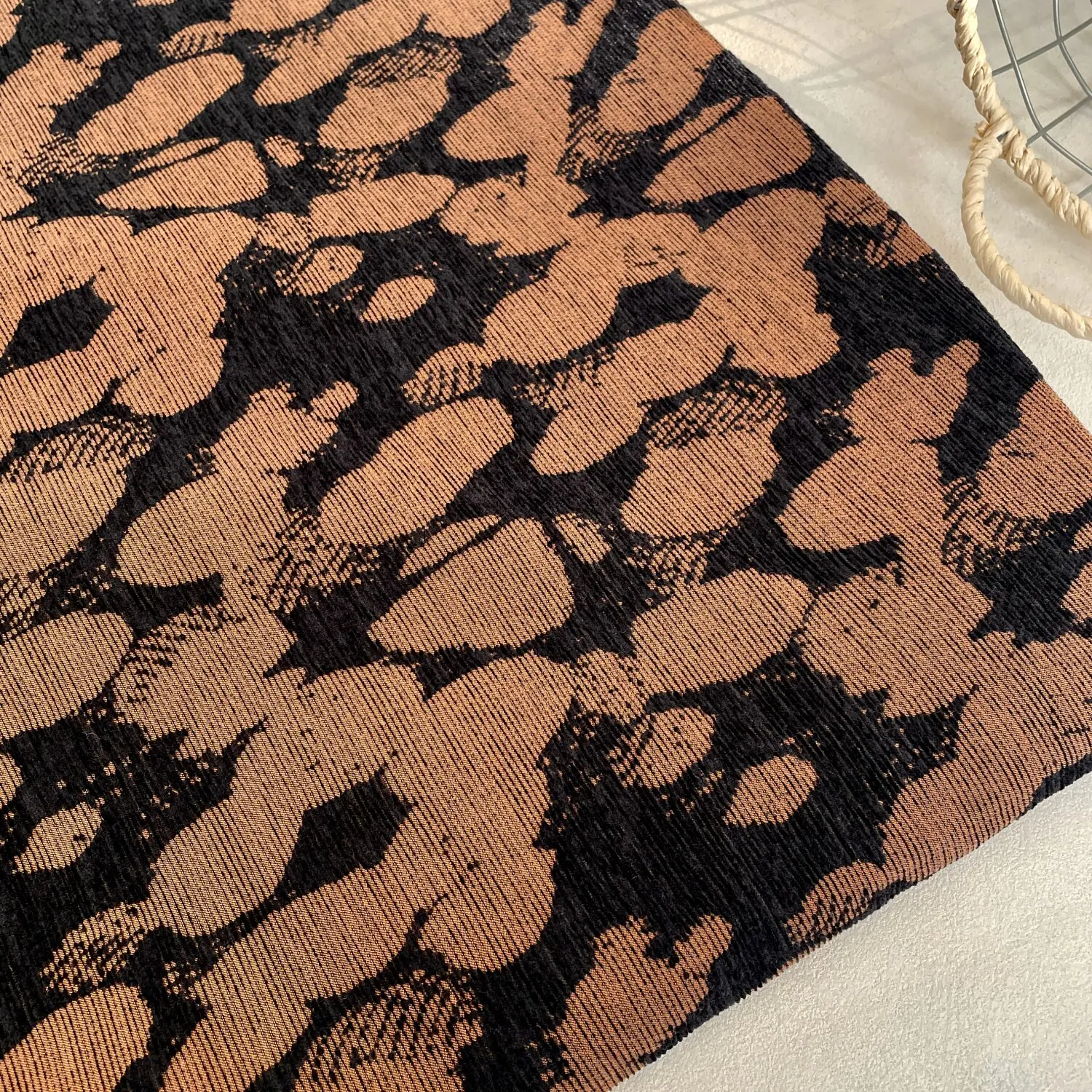 Brązowa tkanina o fakturze ska – Vintage Sewing Textile recenzja i cena