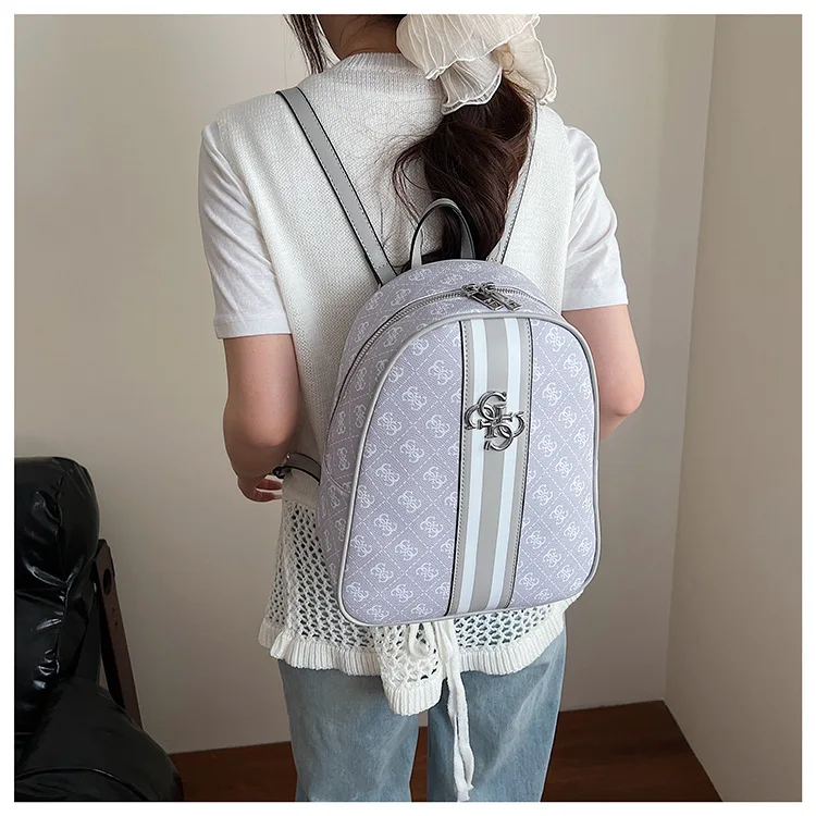 Spaziosa e carina zaino per ragazze adolescenti 2025, zaino universitario scolastico di grande capacità, zaino alla moda per l'uso quotidiano