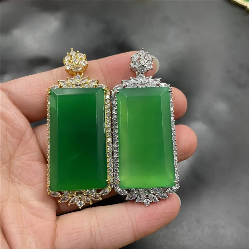 New Green Chalcedony Agate Large Tranquility Peace Plate for Men and Women Sweater Chain Pendant