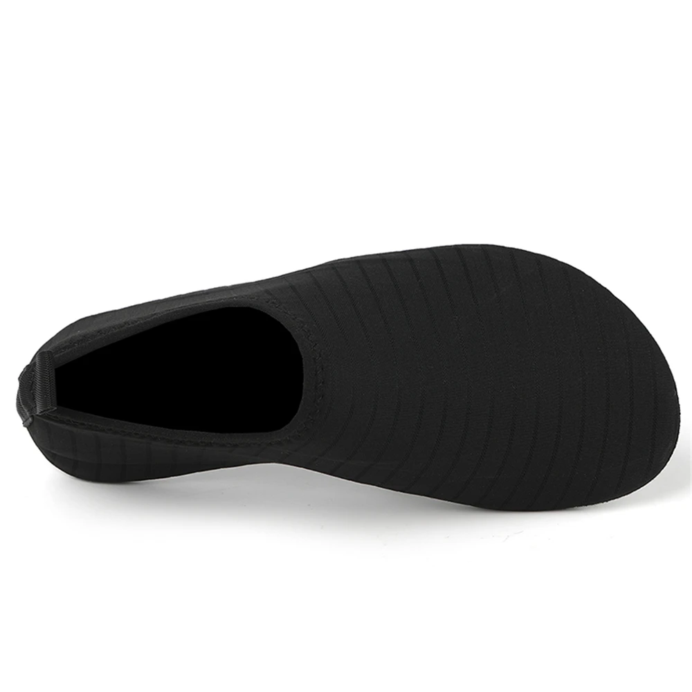 Water Shoes — size and design detail 3