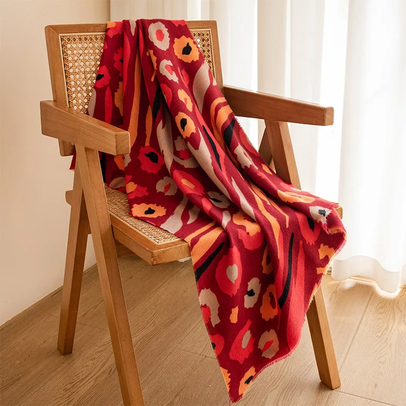 

European and American Leopard Print Imitation Cashmere Luxury Scarf, Women's Versatile Retro Personality Cashew Flower Shawl
