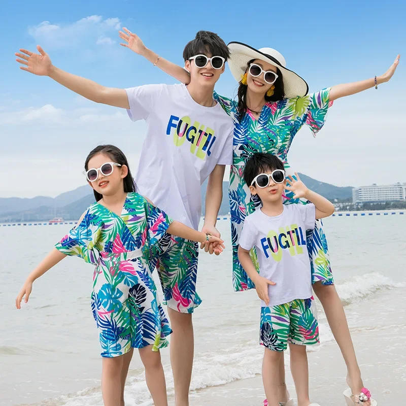 Vacation Family Matching Couple Clothes Parent-child Beach Clothing Dad and Son Tops Shorts Two Piece Outfits Mom Daughter Dress