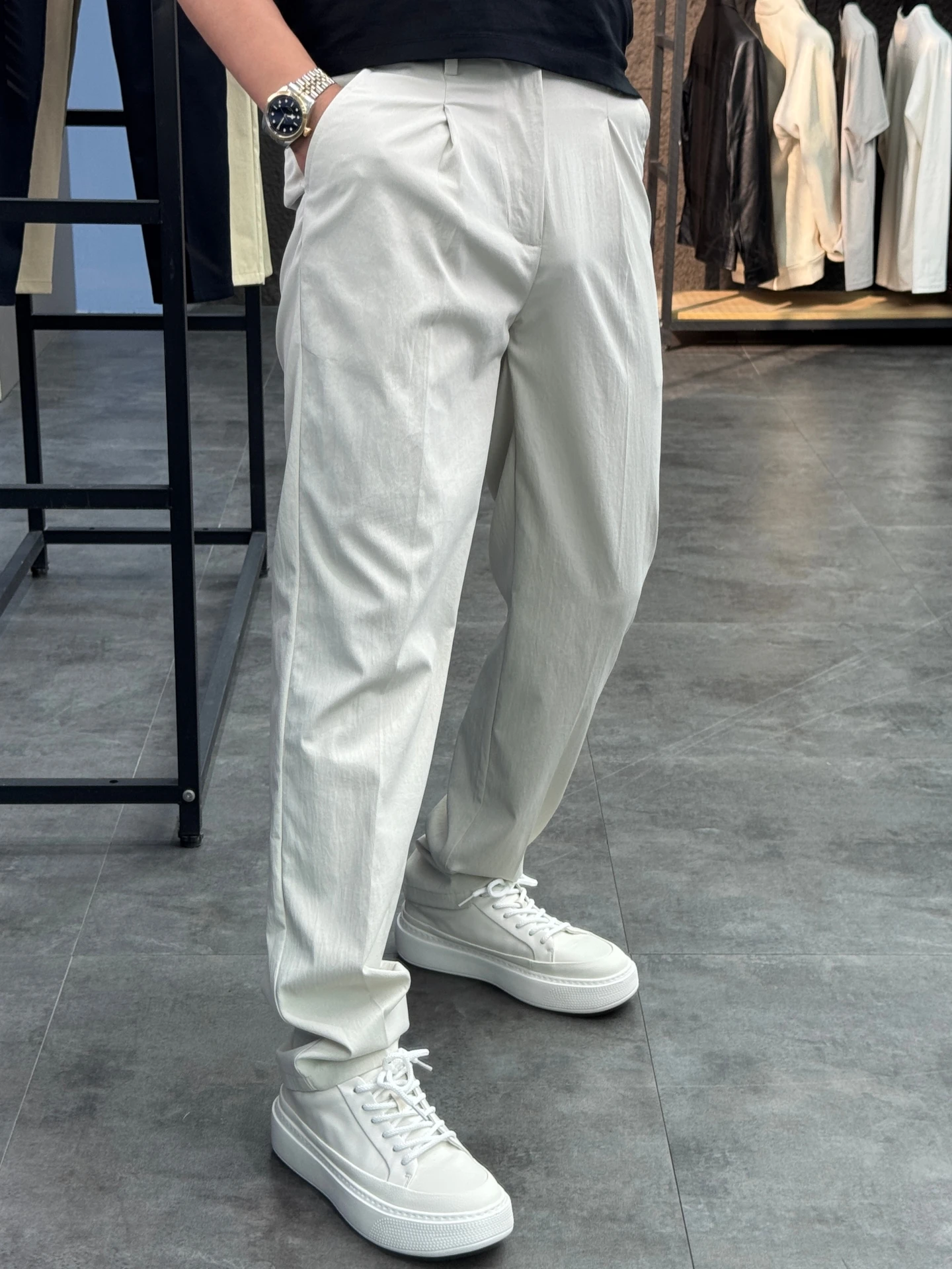 

Svip Cabinet 7600 Italian Luxury Men's Comfortable Breathable Slim Fit Casual Pants Spring Summer Thin Straight Leg Pants