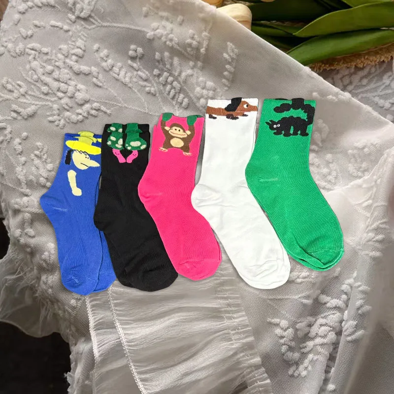 

1/5 Pairs Cartoon Animal Character Print Breathable Knit Korean-Style Cute Mid-Calf Socks for Women