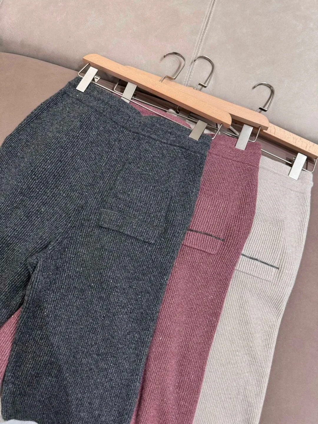 Autumn Women\'s B*C Cashmere Suit Hooded Sweater Elastic Waist Drawstring Small Straight Pants Set