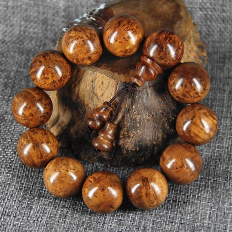 wood Buddhist bead , full-grain old material, not rosewood, Chinese cypress, yellow mahogany, gift bracelet for