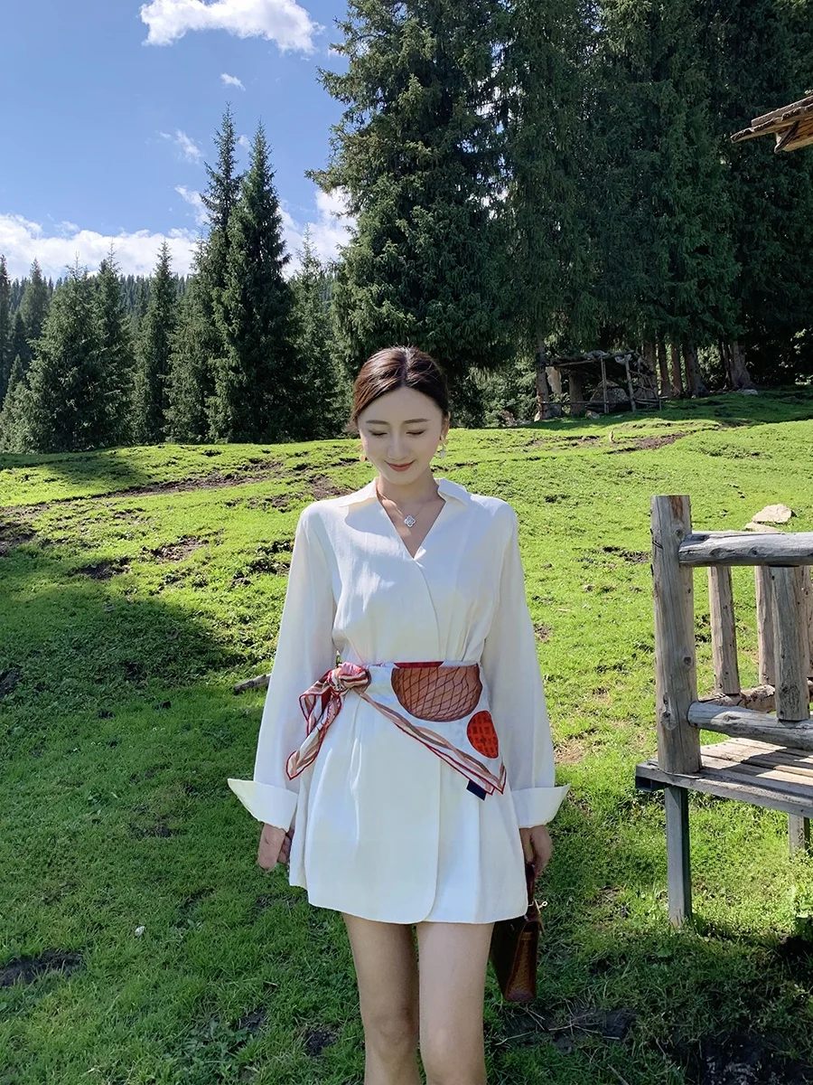 

Tina Rose Print irt Dr with Scarf Summer 2024 Ladies Faion Other 00% Material Conents Ele Women's Dr